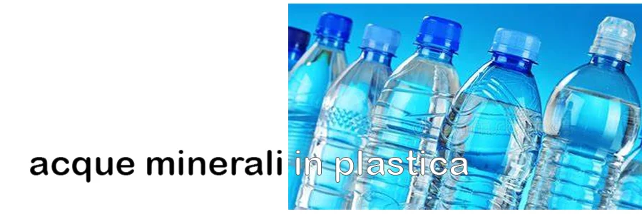 Acque minerali in bottiglie plastica da cicogna